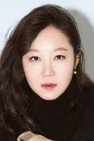 Gong Hyo-jin as Ji-won in Memento Mori