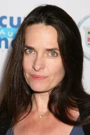 Sheila Kelley as Valerie Highsmith in Pure Luck