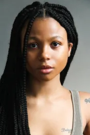 Myha'la as Ruth Scott in Leave the World Behind