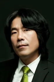Oh Dal-su as Park Cheol-woong in Oldboy