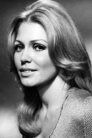 Margaret Blye as Cindy Nash in The Entity