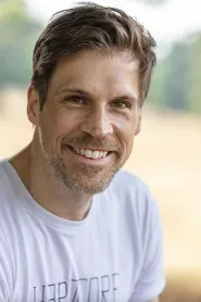 Giles Alderson - Regizor in Arthur & Merlin: Knights of Camelot