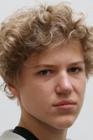 Mika Seidel as Jürgen in Lore