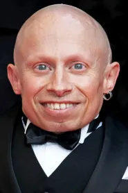 Verne Troyer as Mini-Me in Austin Powers: The Spy Who Shagged Me