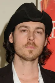 Aaron Nee - Regizor in The Lost City