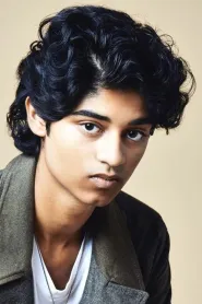 Rohan Chand as Gary Sadelstein in Jack and Jill