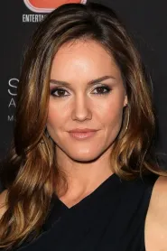 Erinn Hayes as Bob's Wife in The Watch