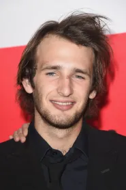 Hopper Penn as Nick Vogel in Flag Day