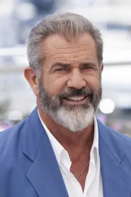 Mel Gibson as Bowdrie in Hunting Season