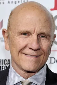 Orestes Matacena as Niko in The Mask