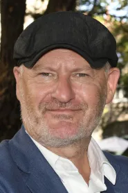 Jean-Paul Salomé - Director in Arsène Lupin