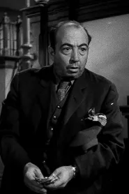 Tito Vuolo as Commissario Unte in 20 Million Miles to Earth