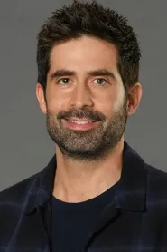 Stephen Schneider as Ron in Bumblebee