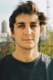 Grégoire Isvarine as Thomas in The Brigade