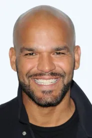 Amaury Nolasco as Carlos in The Benchwarmers