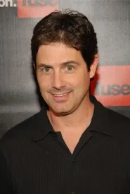 Zach Galligan as Billy Peltzer in Gremlins