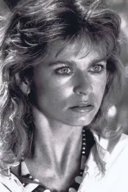 Cassandra Delaney as Jessica in Fair Game