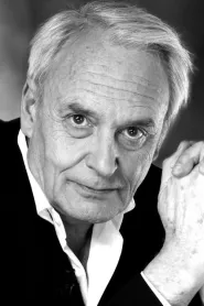 Didier Flamand as Jean in The Château