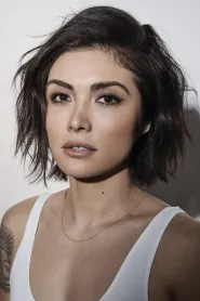 Daniella Pineda as Zia Rodriguez in Jurassic World: Fallen Kingdom