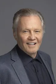Jon Voight as Leo F. Drummond in The Rainmaker