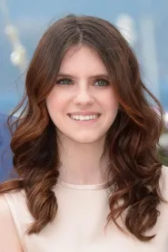Kara Hayward as Suzy Bishop in Moonrise Kingdom