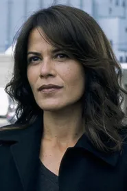 Venus Terzo as Snow White (voice) in Snow White