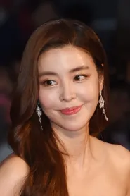 Kim Gyu-ri as Min-ah in Memento Mori