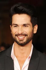 Shahid Kapoor as Aditya Kashyap in Jab We Met