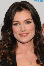 Kat Coiro - Regizor in Marry Me