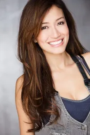 Mara Lane as Hummingbird (voice) in A Cat's Tale