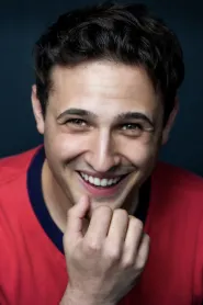 Dean Goldblum as Jeff in Muzzle: City of Wolves