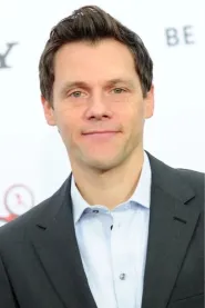 Will Gluck - Director in Annie