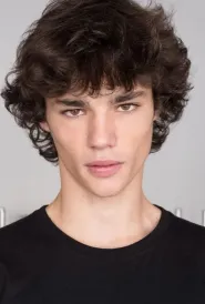 Fernando Lindez as Thiago in Tell Me Softly