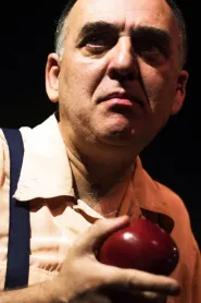 José Luis Arias as Casal in Carancho