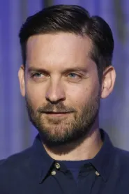 Tobey Maguire as Ian in Don's Plum