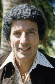 Bert Convy as Walter Reeves in Hero at Large