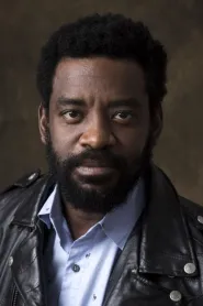 Fabrício Boliveira as João de Santo Cristo in Brazilian Western