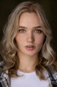 Emma Jenkins-Purro as Mitsy in Pearl