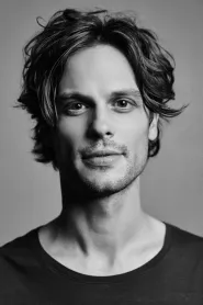 Matthew Gray Gubler as Paul in (500) Days of Summer