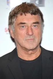 Billy Murray as Joey Davis in McVicar