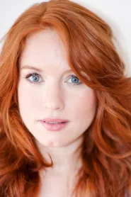 Maria Thayer as Rory in Accepted