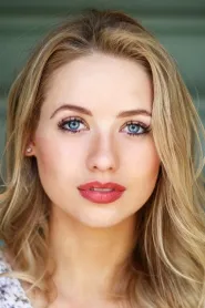 Kassandra Clementi as Hayley in Breach