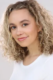 Jillian Shea Spaeder as Jane Walsh in Godmothered