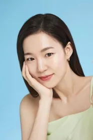 Han Yeri as Monica in Minari