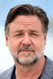 Russell Crowe as Ed Hoffman in Body of Lies