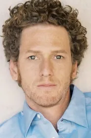 Brian Klugman as Munch in Adam and Eve