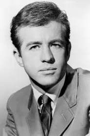 Clu Gulager as Sid in Eddie Presley