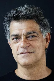 Eduardo Moscovis as Paco in Double Dad