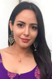 Aanchal Munjal as Muniya S. Yadav in Aarakshan