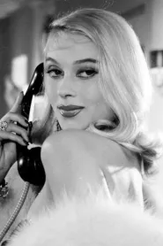 Dorian Gray as Marisa Florian in Toto, Peppino, and the Hussy